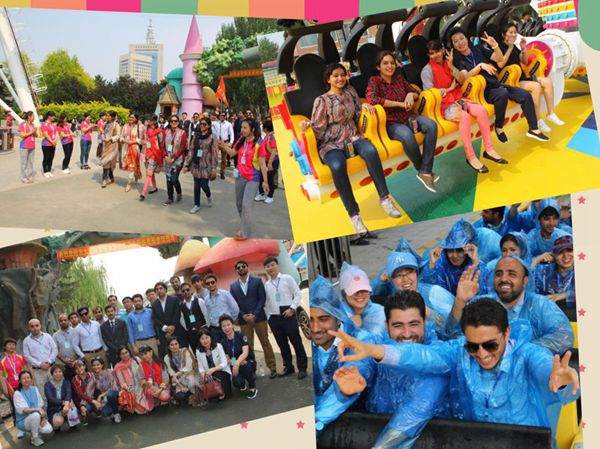 5ad83f4ba82ec.jpg 【留學(xué)生在長(zhǎng)春市夢(mèng)幻樂(lè)園體驗(yàn)各種游樂(lè)項(xiàng)目】.jpg