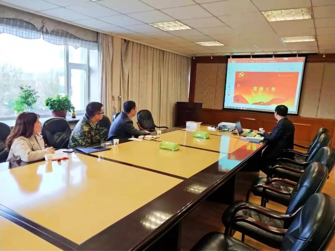 5bdbb934729a7.jpg 5bdbb934729a7.jpg