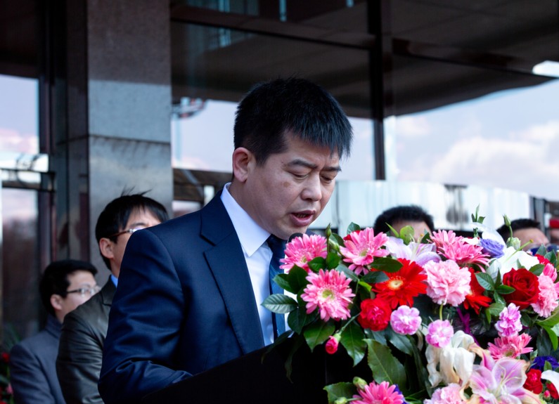 5ca45afa27c3a.jpg 000.jpg