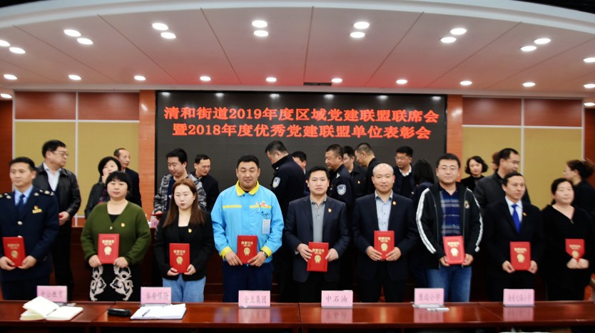 5cb969d533040.jpg 01.jpg