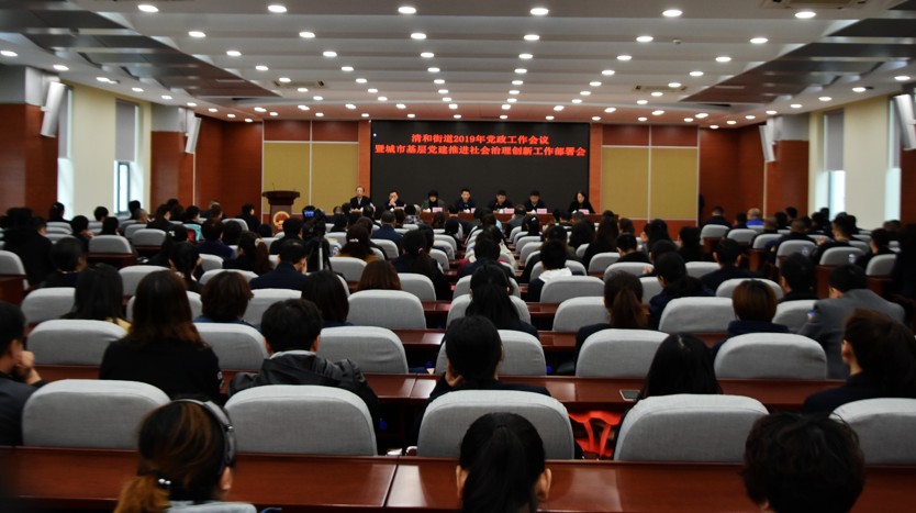 5cb969e8a417c.jpg 02.jpg