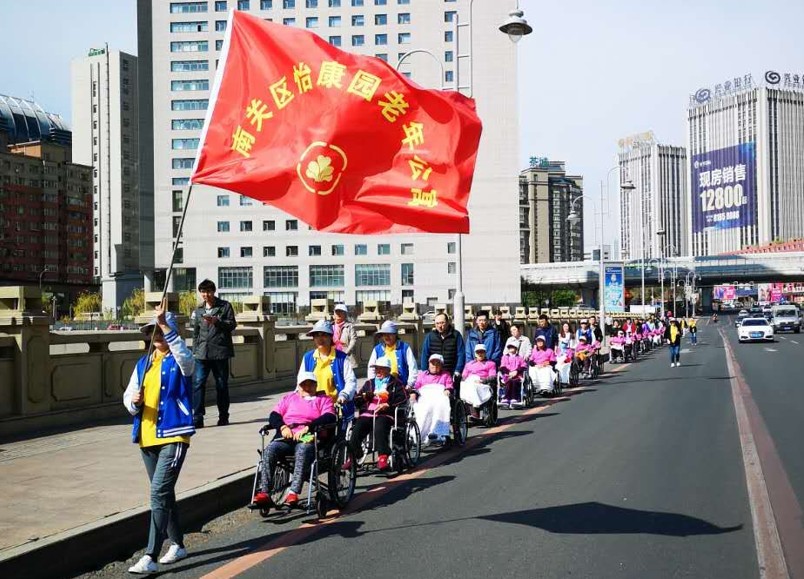 5cc4f255e5f4c.jpg 22.jpg