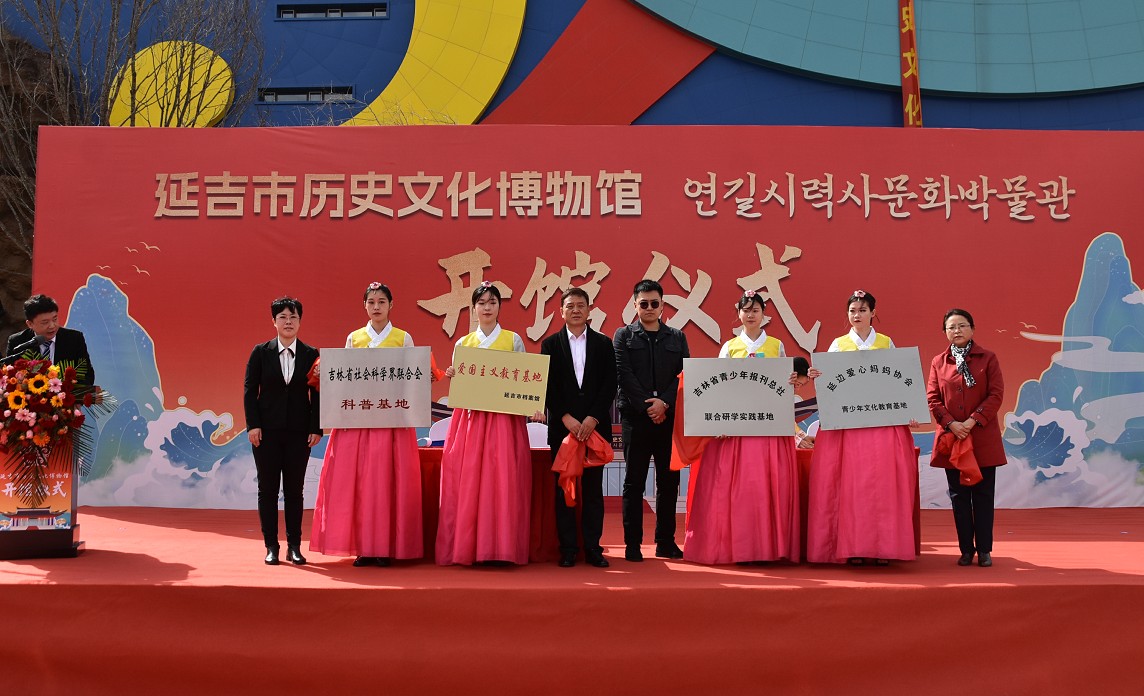 6438b04bd490d.jpg 2.jpg