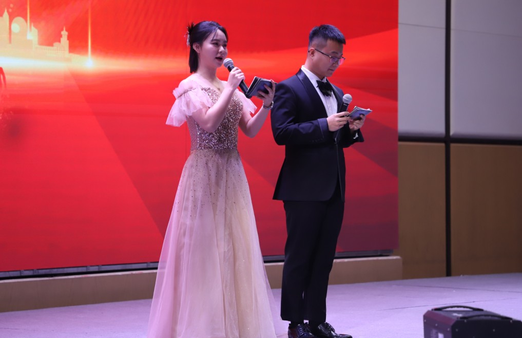 678858150f9ba.jpg 444.jpg