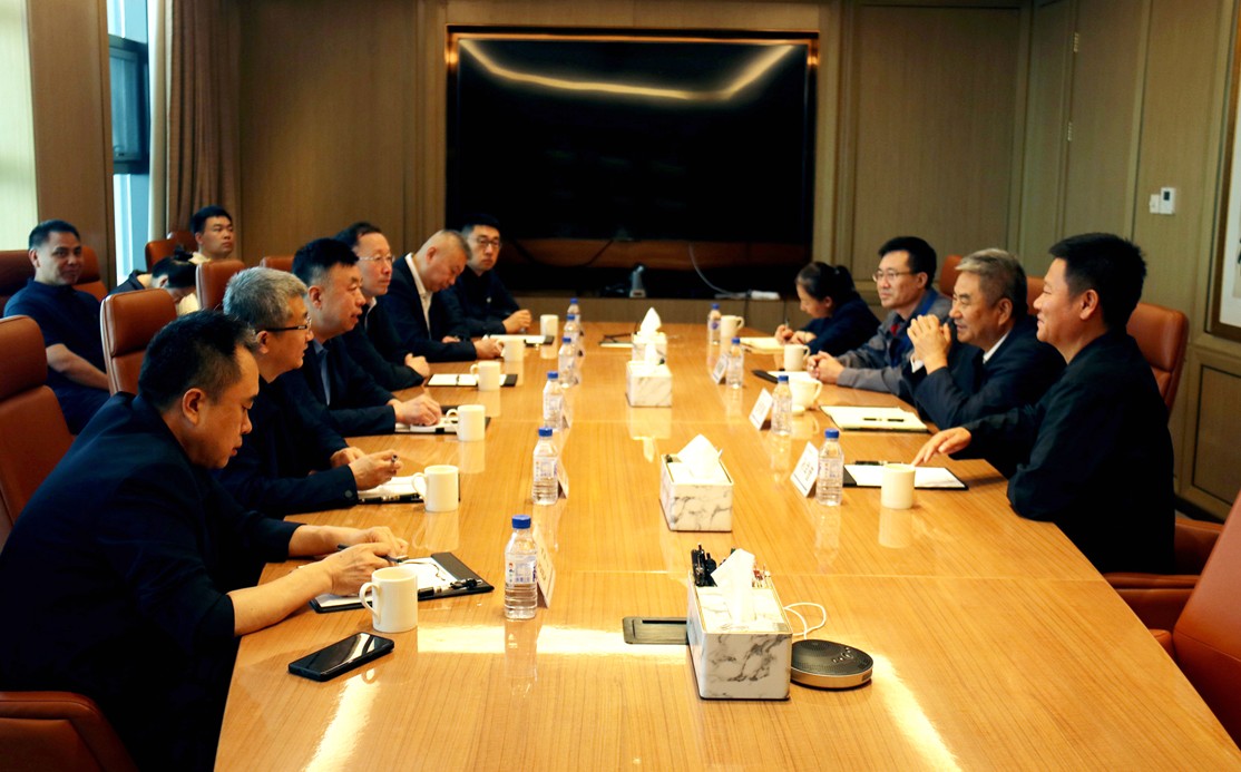 684b7bfcc203c.jpg 0.jpg